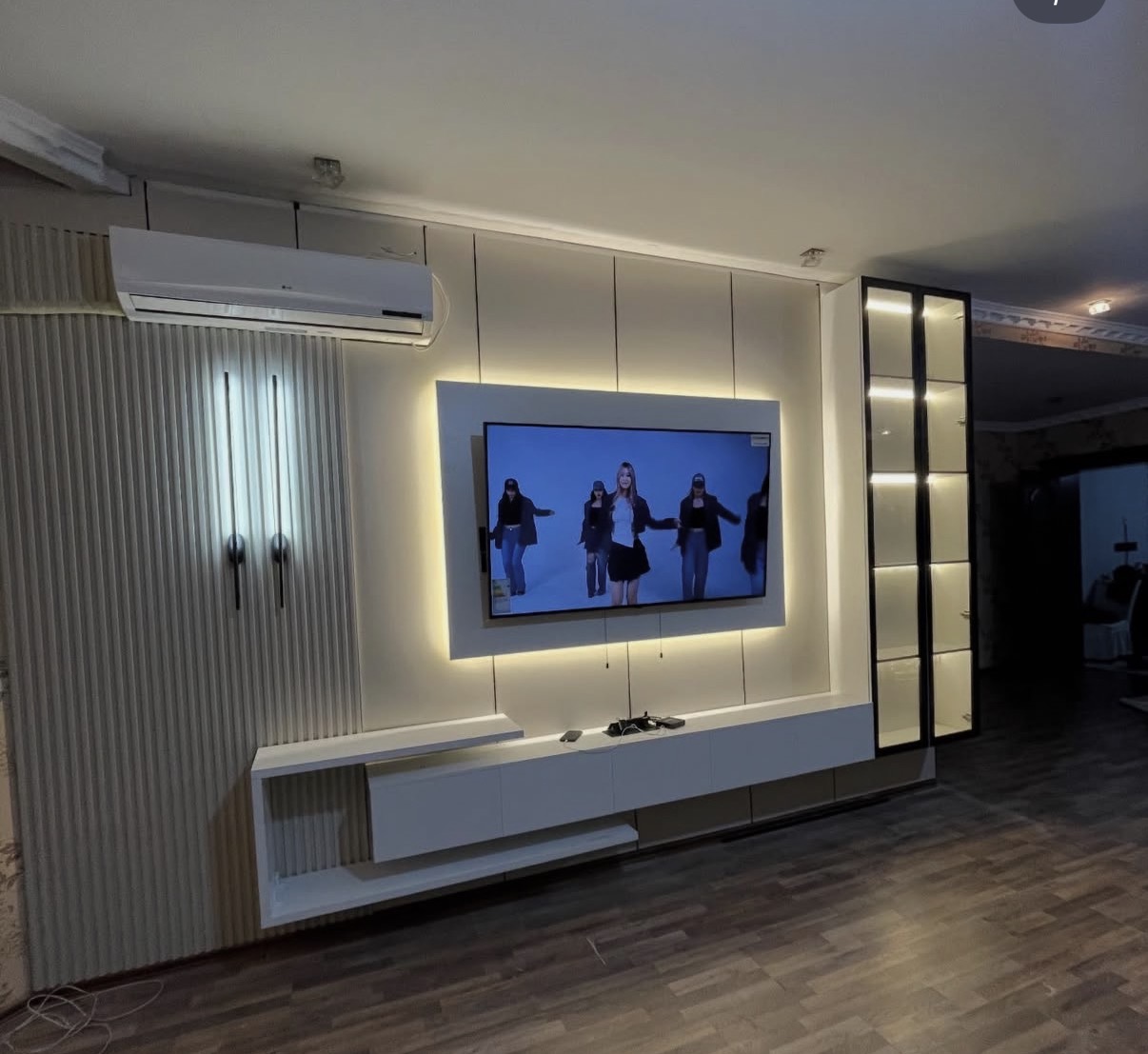 AMAHH HOME ტვ მაგიდის კომპლექტები